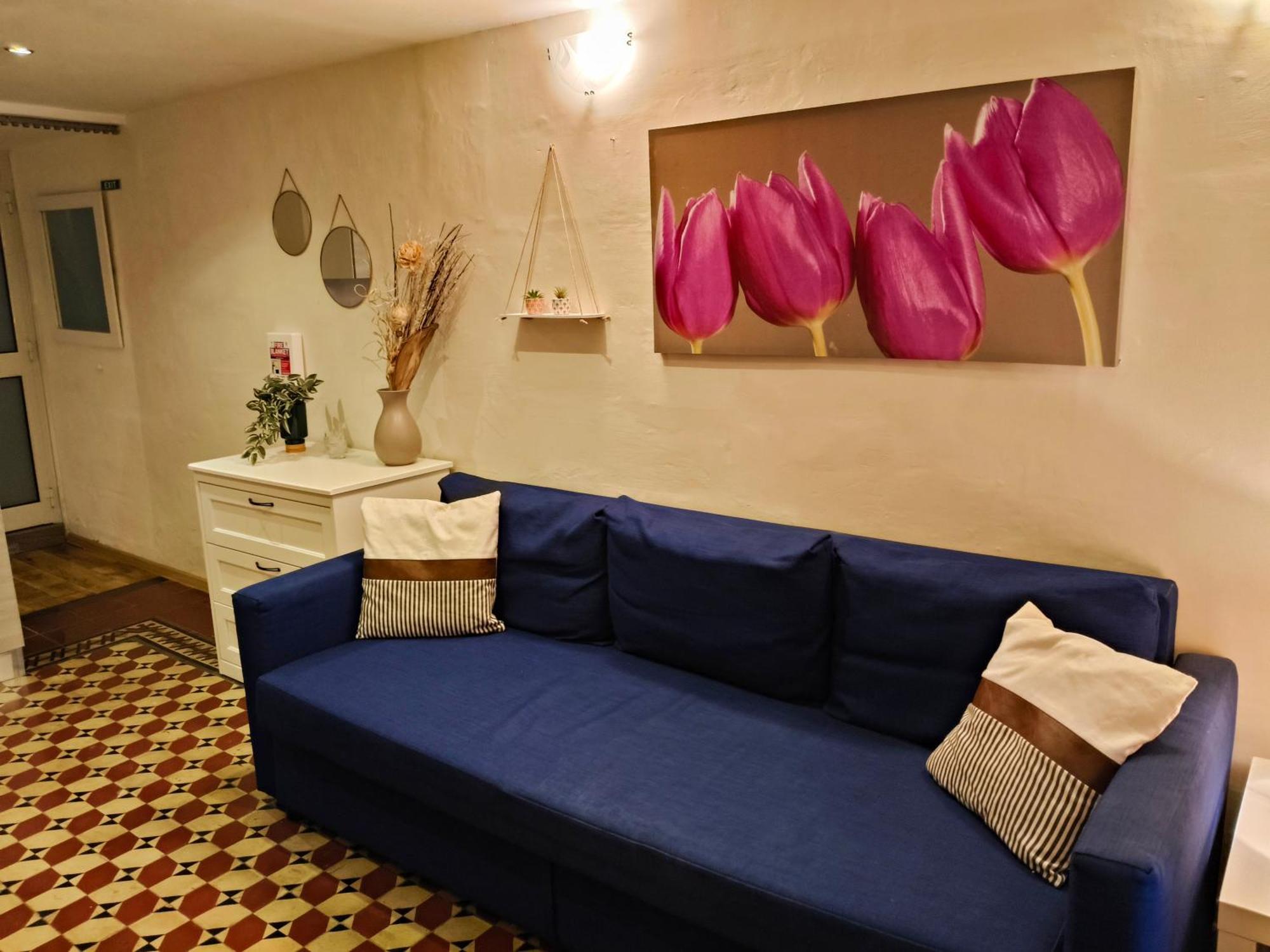 Charming Duplex House, Cinema Room, Centre